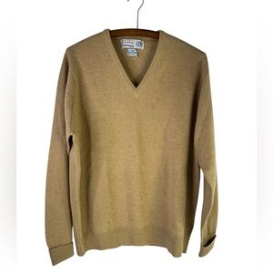 Ballantyne of Peebles 100% Cashmere Sweater V-Neck Made in Scotland